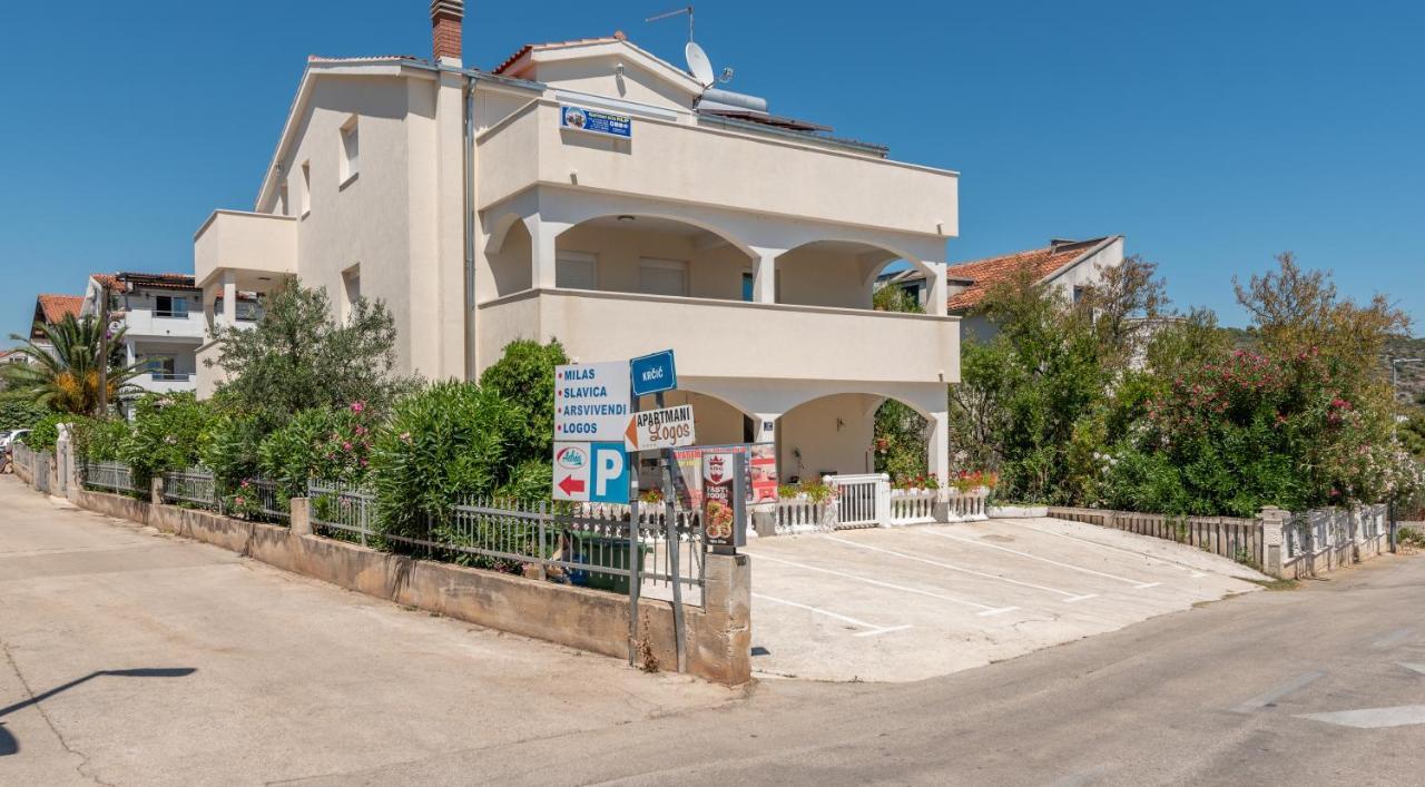 Apartments Villa Filip Trogir Exterior photo